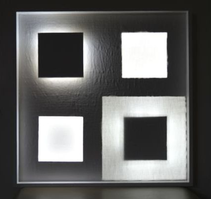 PF108 - Technique mixte (Lin, LEDs) Projet réalisé en dimensions réduites - 39,5 x 39,5 x 4,7 - 2019